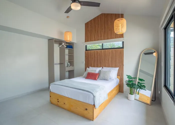 Brisas De Con Piscina Privada Villa *